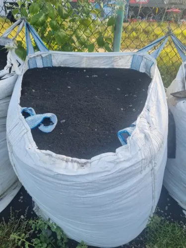 BORRACHA GRANULADA R$50,00 O BAG
