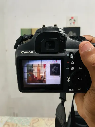 CÂMERA FOTOGRÁFICA CANON