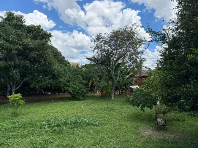 Vendo lote em Arniqueiras