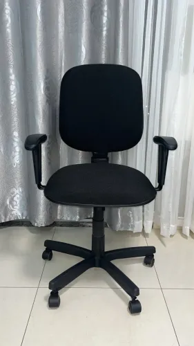 Cadeira Diretor Semi Nova 199,99