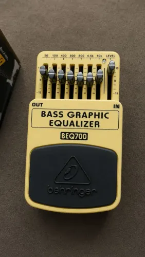 PEDAL BEHRINGER BEQ700 BASS GRAPHIC EQUALIZER