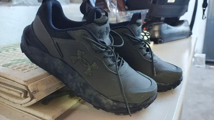 Tênis Under Armour Defense Low Masculino 210,00
