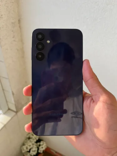 Celular Samsung A15 5g com 128 GB - pra ir embora logo!