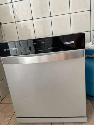 LAVA-LOUÇAS BRASTEMP 8 SERVIÇOS 127V INOX