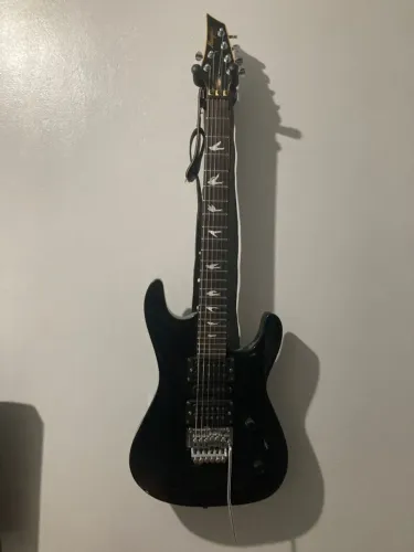 Guitarra Memphis mg130 com floyd rose Original 