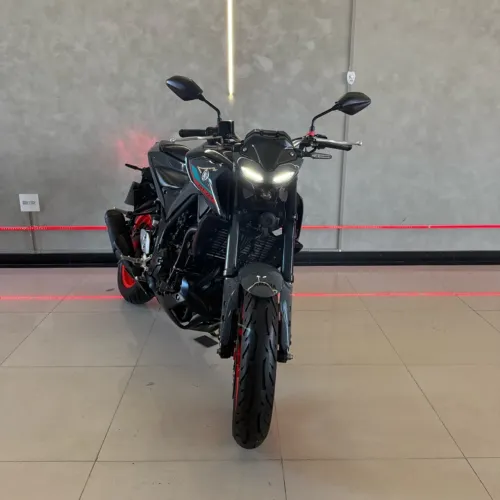 Yamaha MT-03 300 cc 