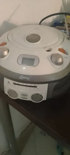 Toca Cd e rádio 