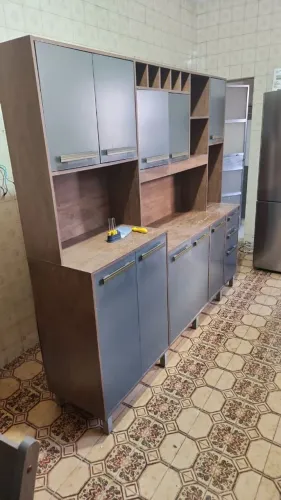 Armário de cozinha ( semi novo)