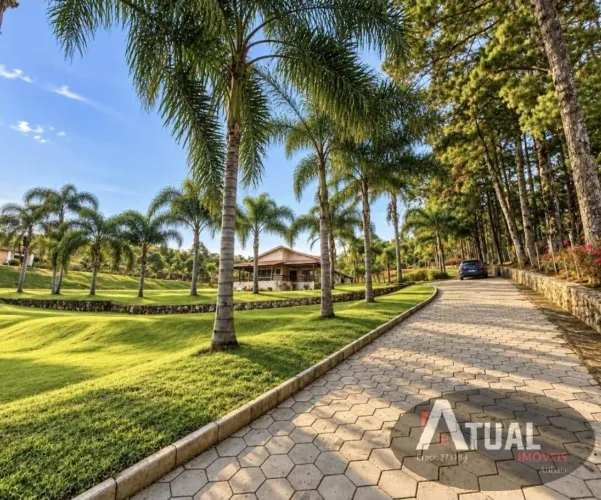 Lindo sitio a venda em Atibaia com 71 mil m² de terreno.