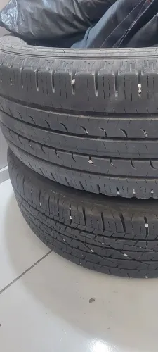 Pneus 225 55 18 e 255 45 20