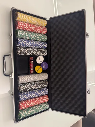 Maleta alumínio de poker, 500 fichas, dados e chaves 