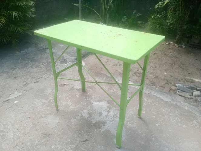 Mesa modulada de ferro 