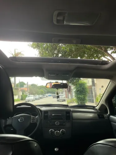 Nissan Tiida SL 1.8/1.8 Flex 16V Mec. 2011