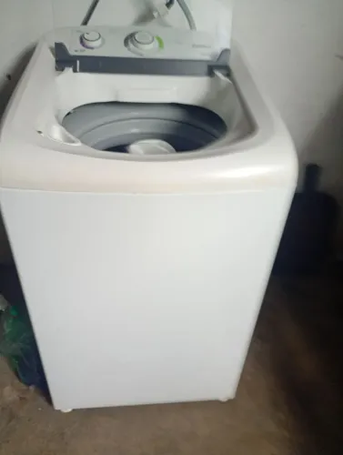 Olá estou vendendo uma máquina de lava
