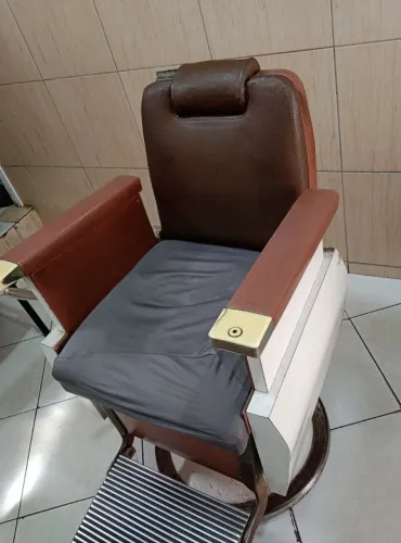 Cadeira de barbeiro Ferrante