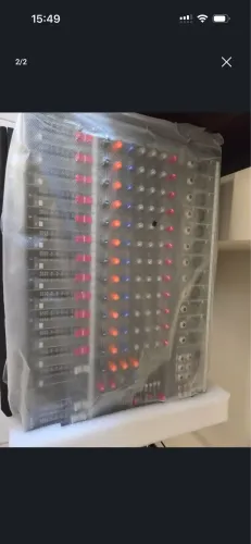 Vendo mesa de som nova