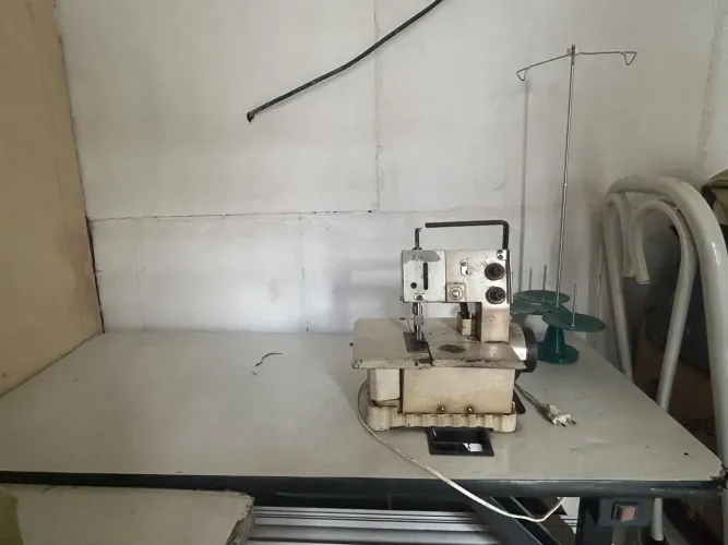 600.00Máquina semi industrial Galoneira