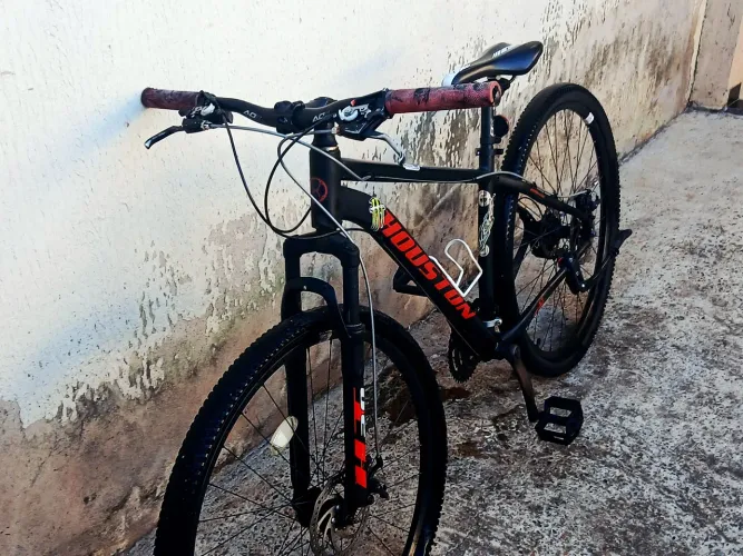 Bicicleta Huston aro 29 troco em montadinha aro 26