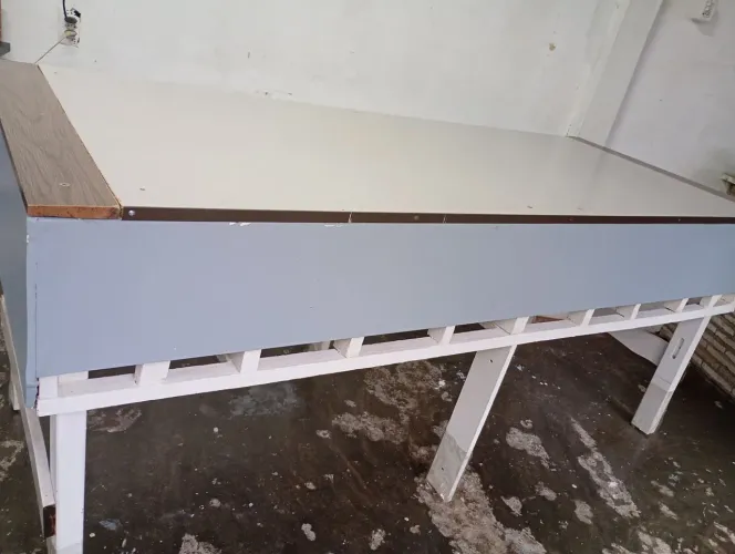 Mesa para bancada