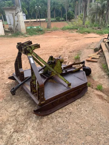 Roçadeira trator agricola / cafeira seminova