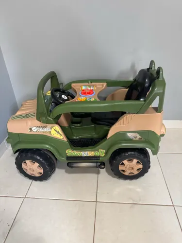 Carro infantil - Jipe