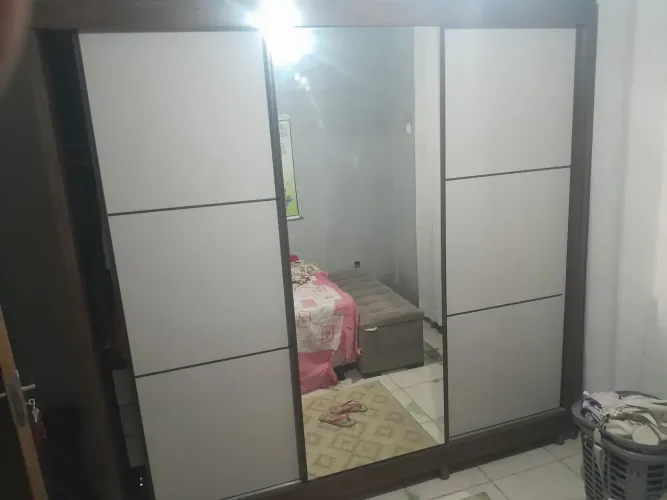 Guarda roupa