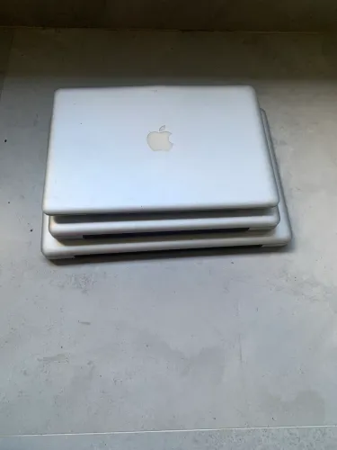 Vendo 3 MacBook para( retiradas de peças )
