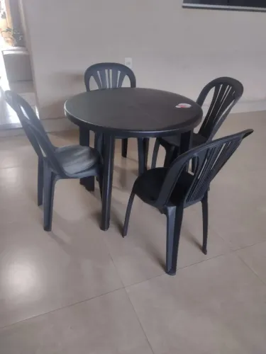 Conjunto de mesa portátil com 4 cadeiras