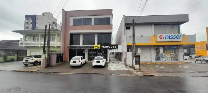 Sala / Iririú