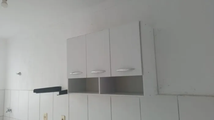 Armário de cozinha pequeno