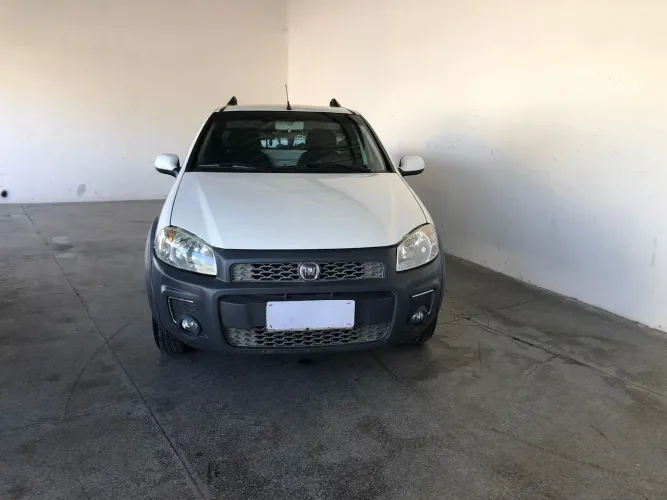 Fiat Strada Working Hard 1.4 Fire Flex 8V CS 2017