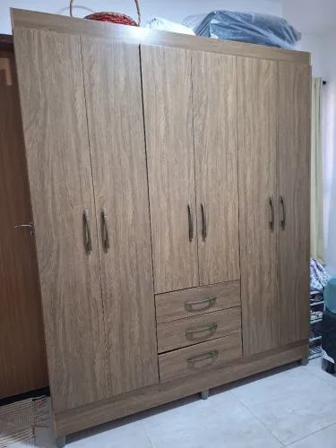 Guarda roupa casal
