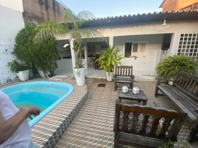 VENDO CASA EM PLANALTO VINHAIS II