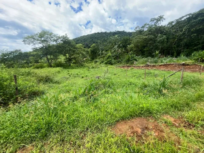 VENDE-SE TERRENO EM PARATY-RJ