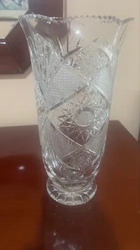 Vaso de cristal lapidado