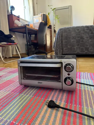 Forninho elétrico Oster 10L + forma de alumínio 