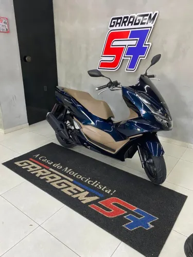 Honda PCX 160 DLX ABS - 2025