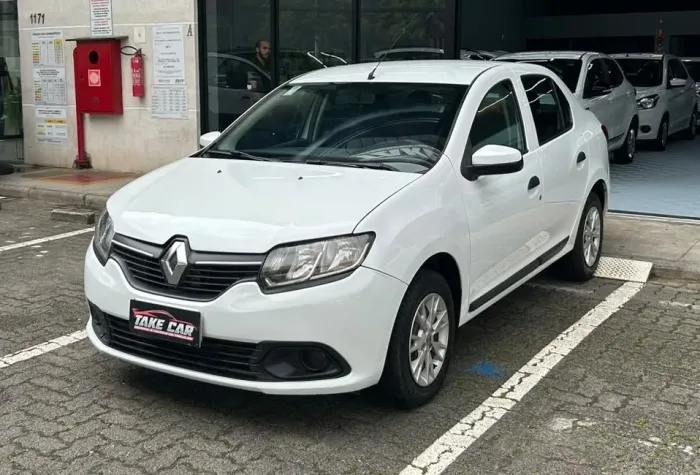 Renault Logan Authentique Hi-flex 1.0 16V 4P 2015