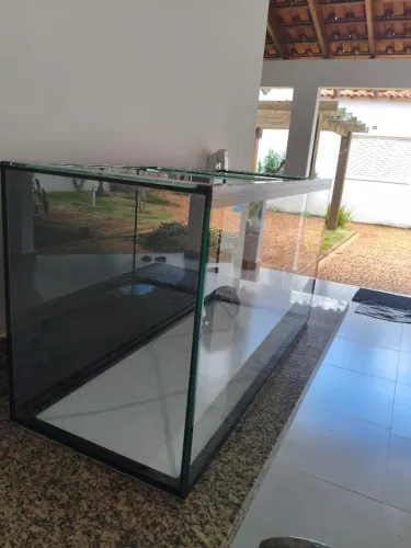 Aquário 200l marca Nelson Aquários