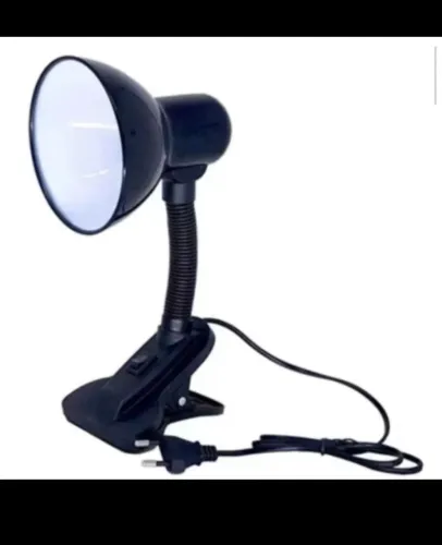 Luminária e cabine sun