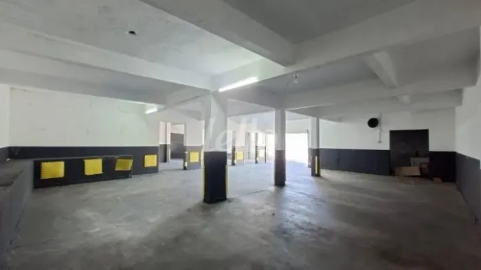 Comercial para alugar no(a) Vila Mazzei