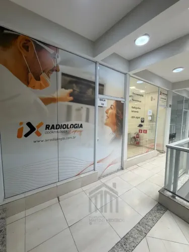 Galeria para aluguel tem 40 metros quadrados com 2 quartos em Centro - Itapevi - SP