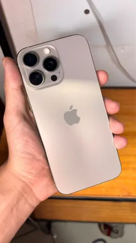 iPhone 16 pro max 256gb