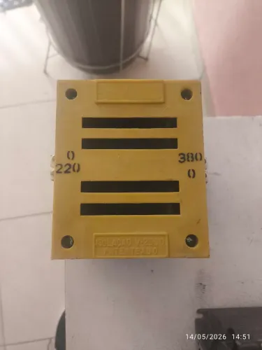 Transformador industrial monofásico 220/380 V<br>Isolação 2500 V