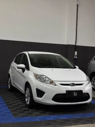 Ford Fiesta SE 1.6 16V Flex 5P 2013