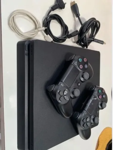 Ps4 novo, com controle e jogos