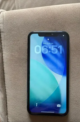 iPhone 11