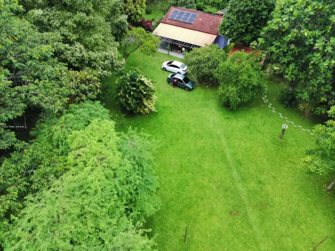 Sítio para Venda em Cachoeiras de Macacu, Área Rural, 3 dormitórios, 1 suíte, 3 banheiros,