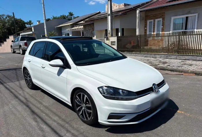 Volkswagen Golf Comfort. 200 TSI 1.0 Flex 12V Aut. 2018