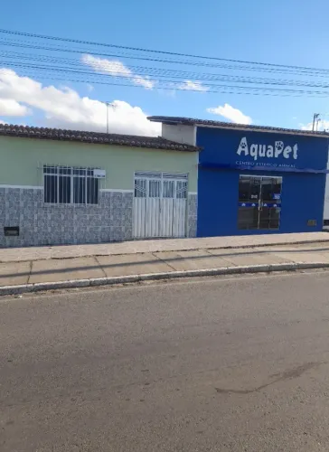 Vendo este imóvel a casa e o pet é uma residência só  